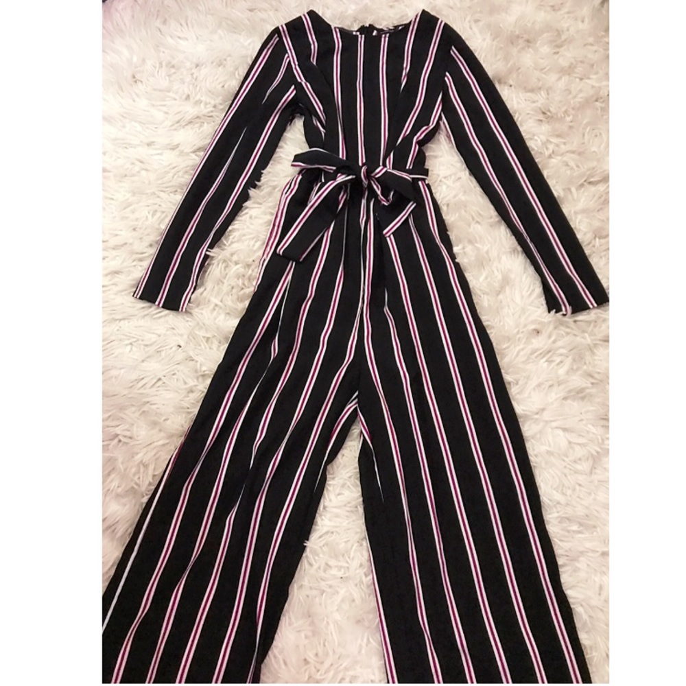 NWOT JUMPSUIT